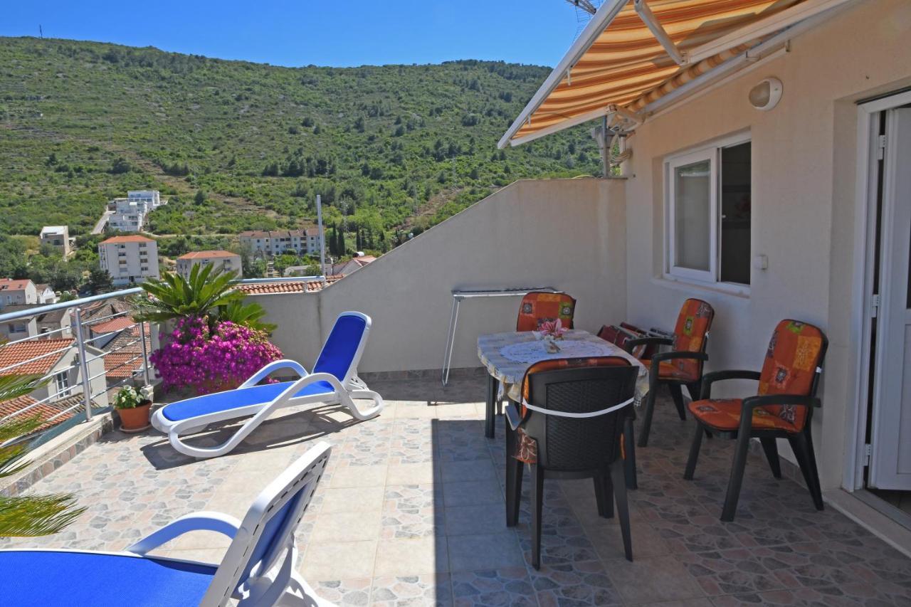 Apartment II Radisic Beautiful View Vis Dış mekan fotoğraf